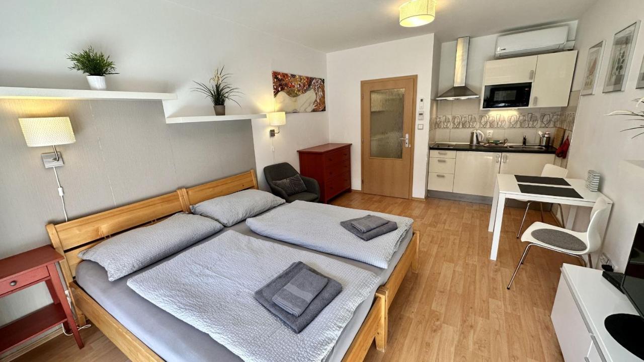 Ubytování Třeboň - apartmány Rožmberk, Svět a Baštýř Esterno foto